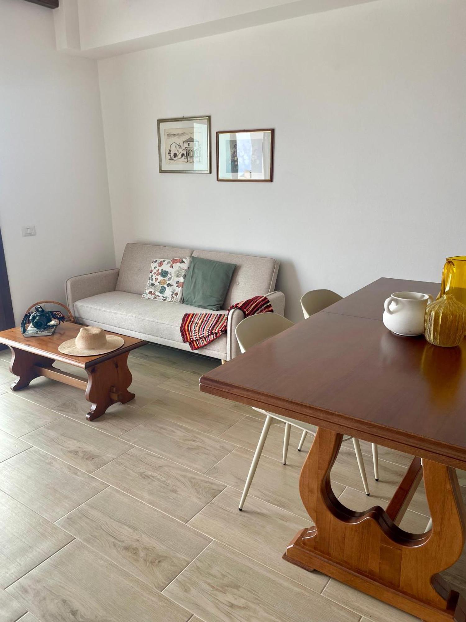 Windwow - Your Flat In Baunei Exterior foto